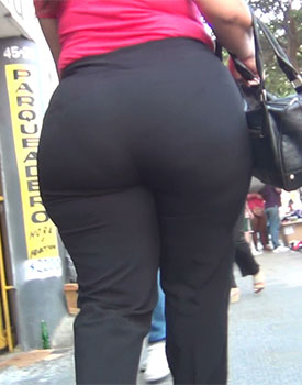 Enormes Nalgas