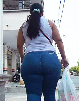 Mega Ass In Jeans
